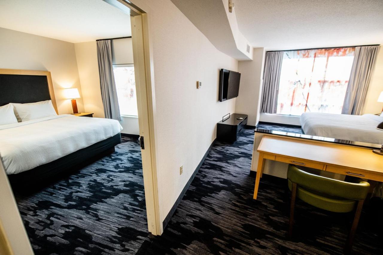Hotel Fairfield By Marriott & Casino Area 3*