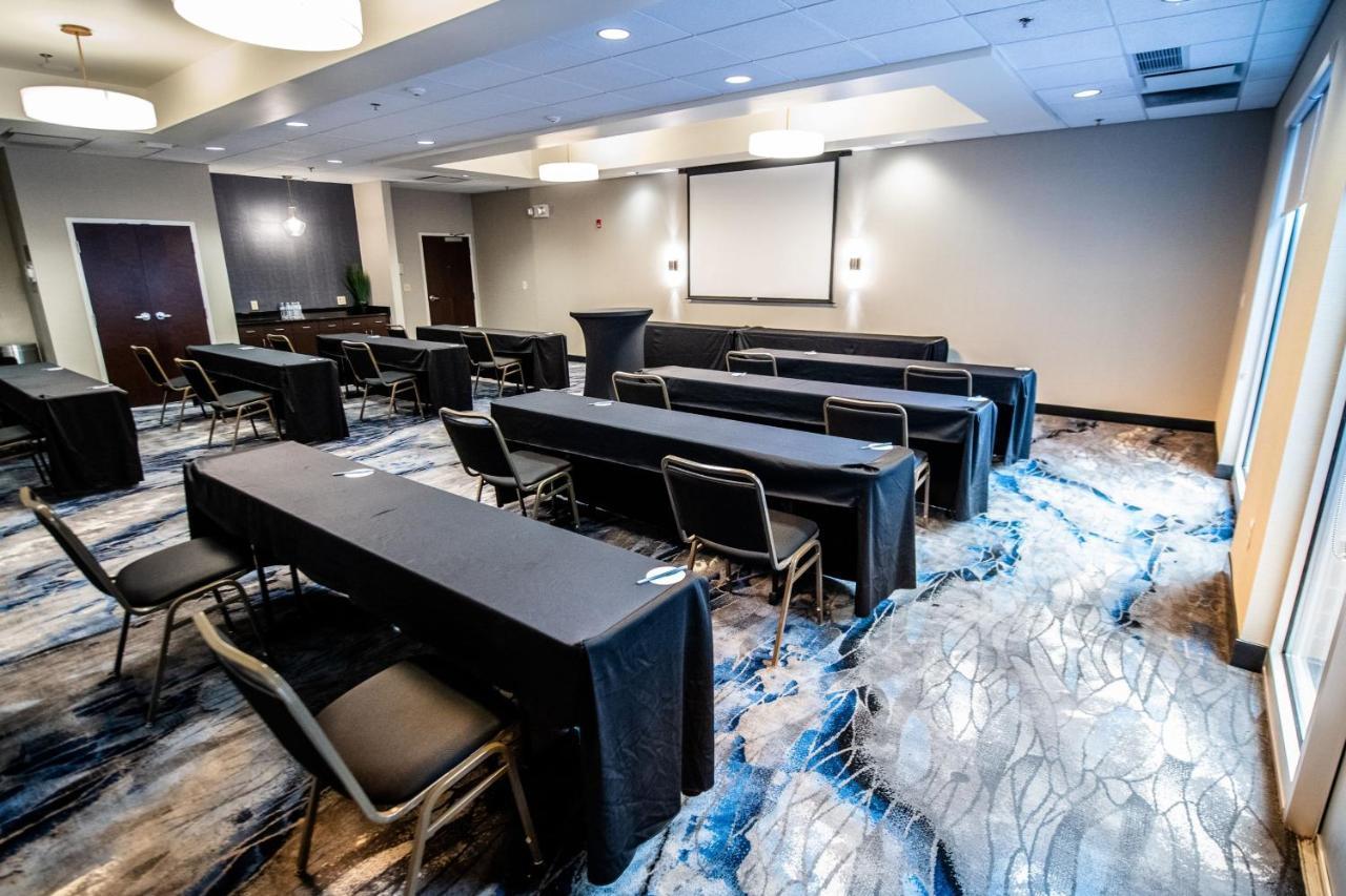 Fairfield By Marriott & Casino Area 3*