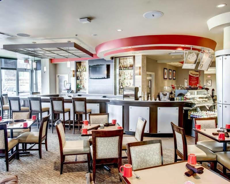 Fairfield By Marriott & Casino Area