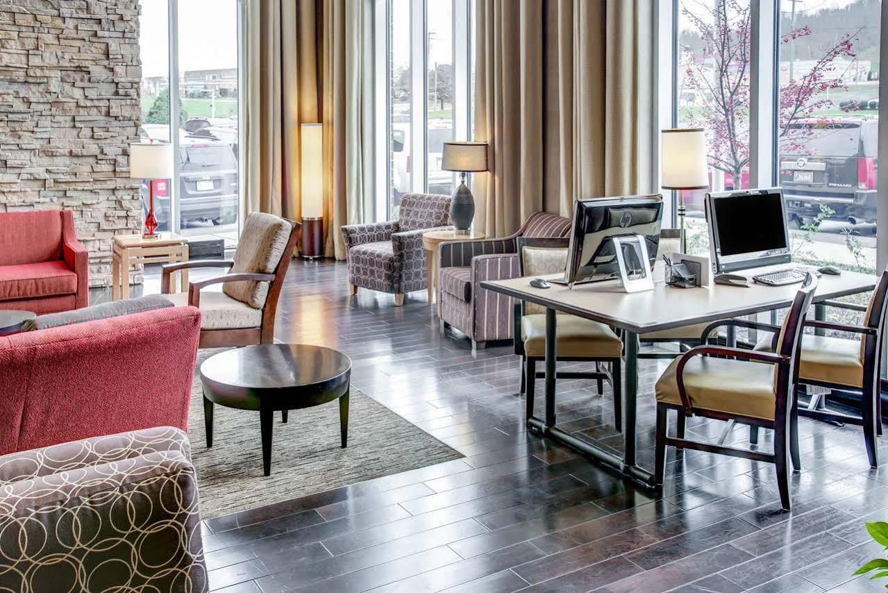 Fairfield By Marriott & Casino Area