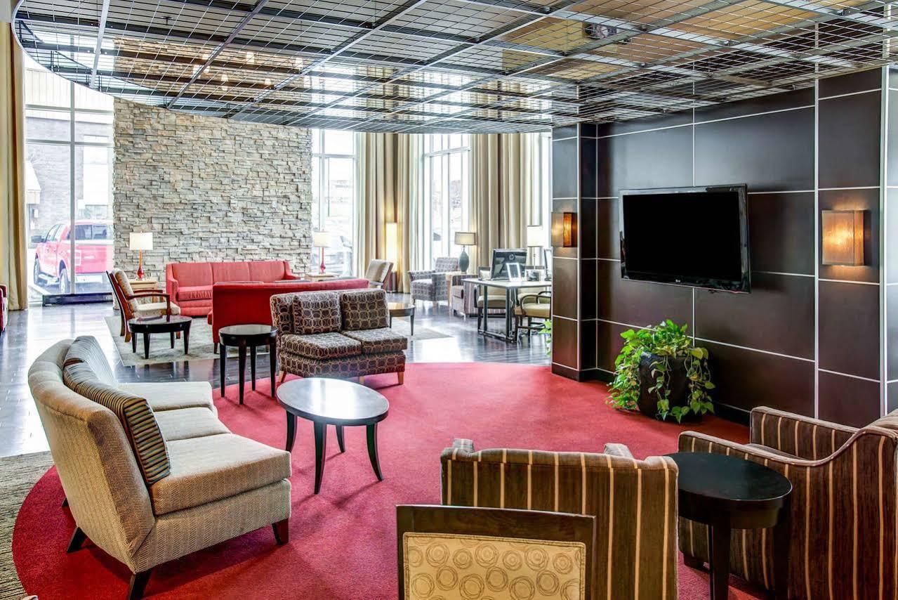 Hotel Fairfield By Marriott & Casino Area 3*
