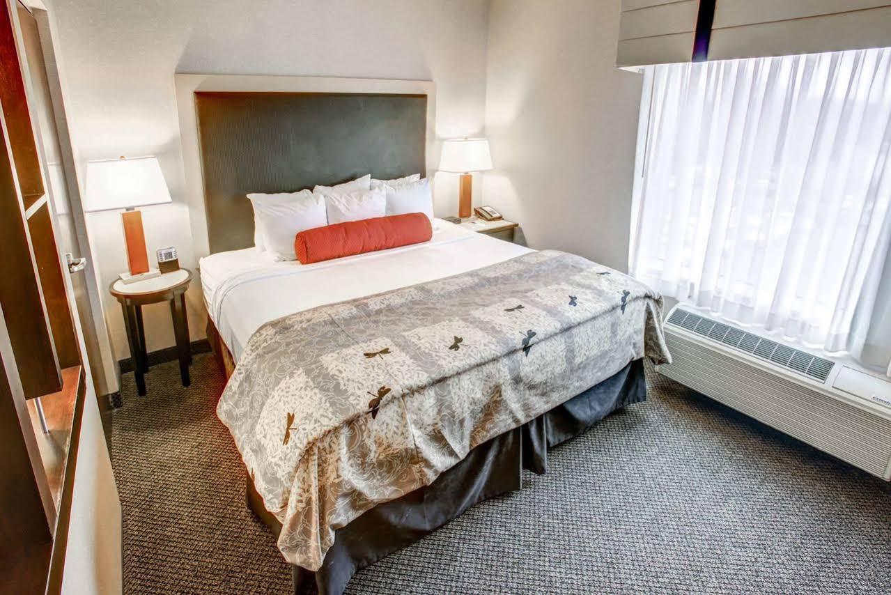 Hotel Fairfield By Marriott & Casino Area Washington