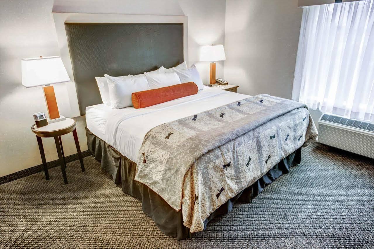Fairfield By Marriott & Casino Area 3* Washington